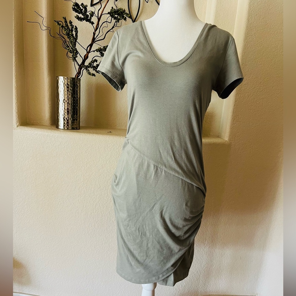 Athleta Central Dress Small Sage Green Side Ruching Jersey Form Fitting Stretch